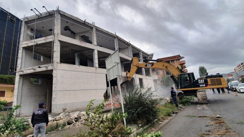 Projekti i Unazes se Madhe, nis shembja e objekteve te ish-Sheshi Shqiponja